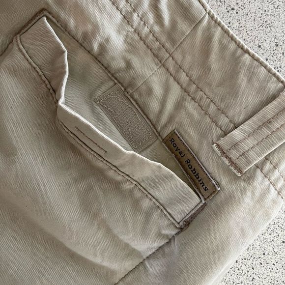 Royal Robbins beige high rise capris - Picture 10 of 10